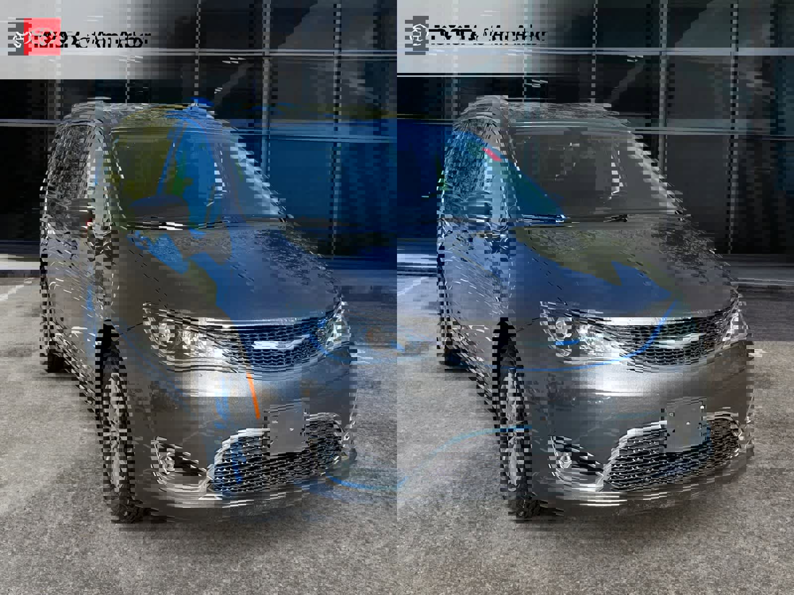 Used 2018 Chrysler Pacifica Touring-L w/ Premium Audio Group