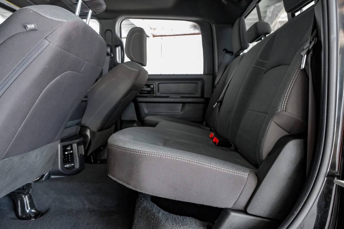 Used 2024 RAM 2500 Tradesman w/ Chrome Appearance Group AWD/4WD image 37