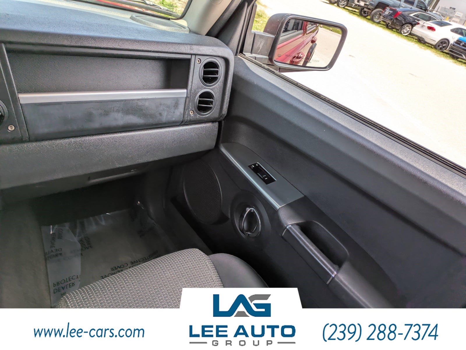 Used 2010 Jeep Commander Sport RWD image 13