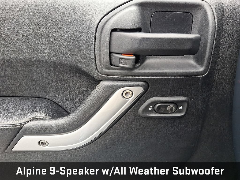 Used 2016 Jeep Wrangler Unlimited Rubicon AWD/4WD image 15
