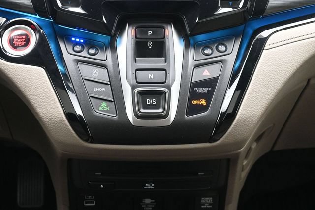 Used 2021 Honda Odyssey Elite image 25