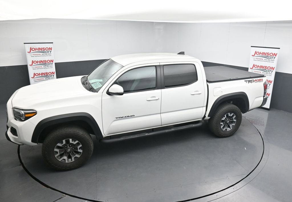 Used 2023 Toyota Tacoma TRD Off-Road AWD/4WD image 27