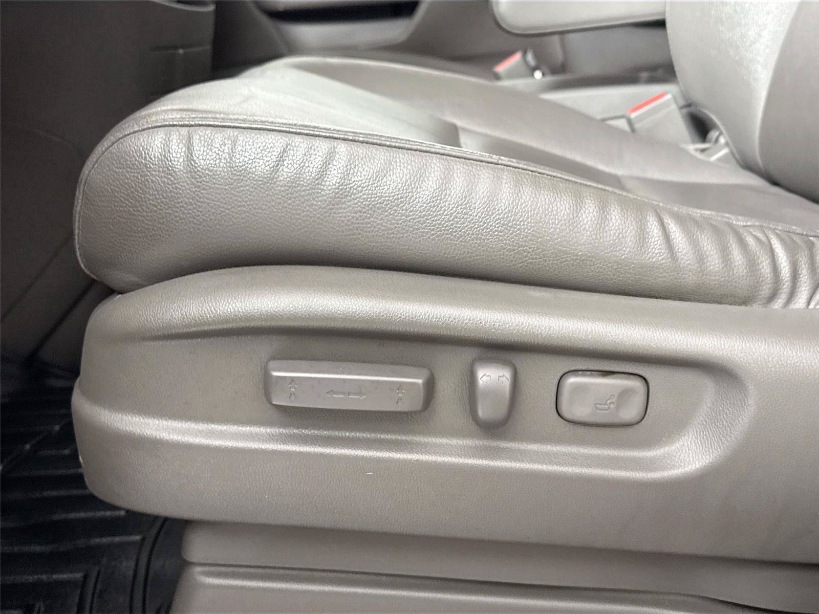 Used 2016 Honda Odyssey EX-L image 28