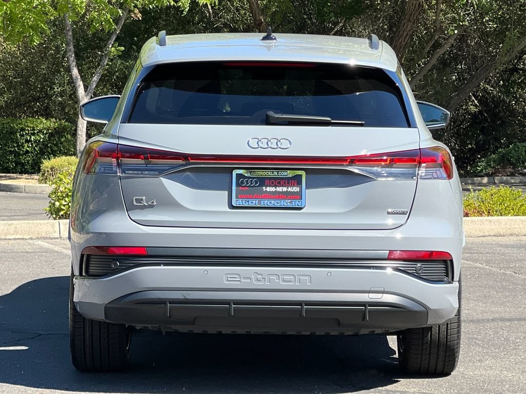 Used 2024 Audi Q4 e-tron Premium Plus AWD/4WD image 6