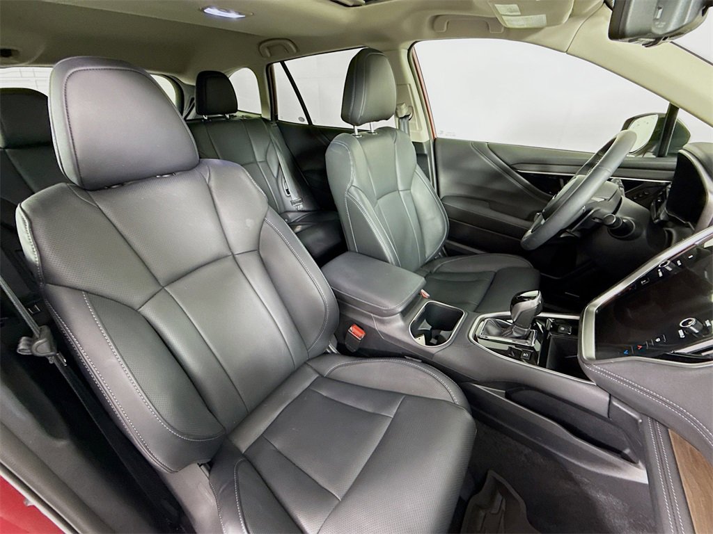 Used 2025 Subaru Outback Touring XT image 29