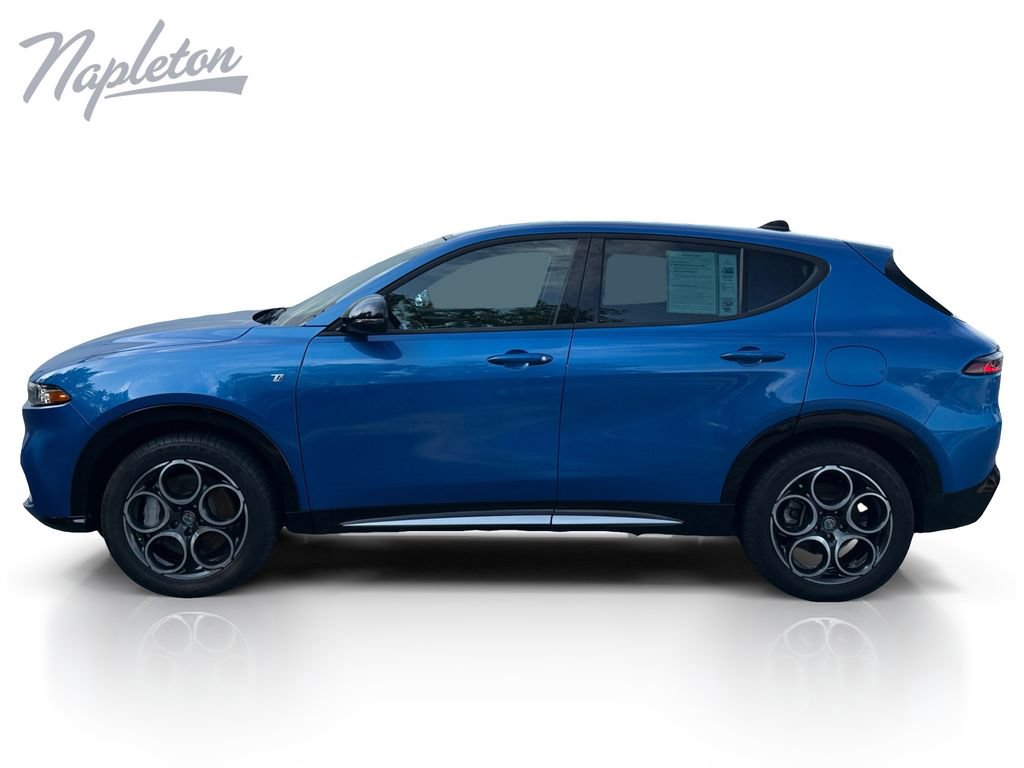 Used 2024 Alfa Romeo Tonale Ti AWD/4WD image 2