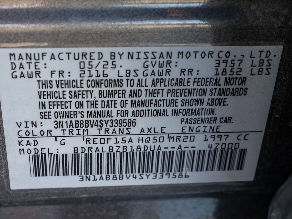 Used 2025 Nissan Sentra S image 32
