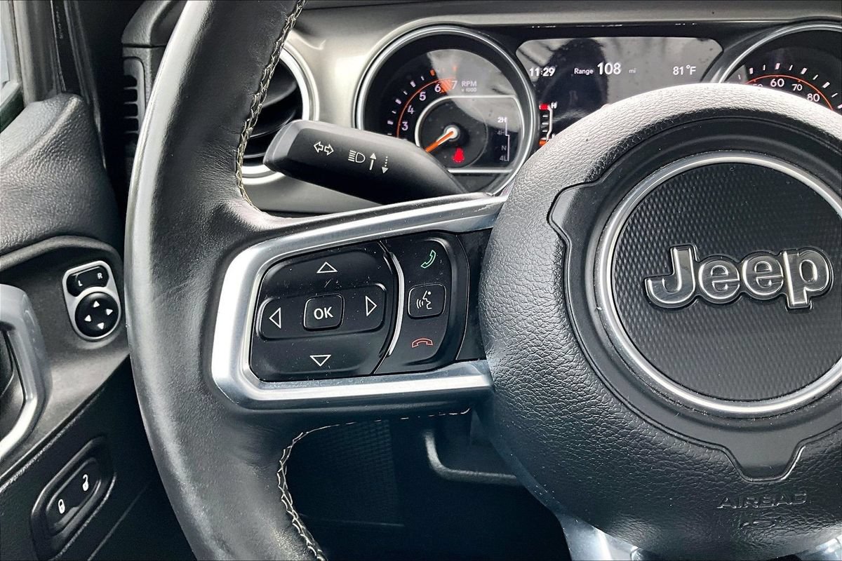 Used 2018 Jeep Wrangler Unlimited Sahara AWD/4WD image 21
