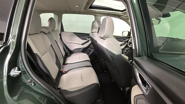 Used 2024 Subaru Forester Premium AWD/4WD image 29