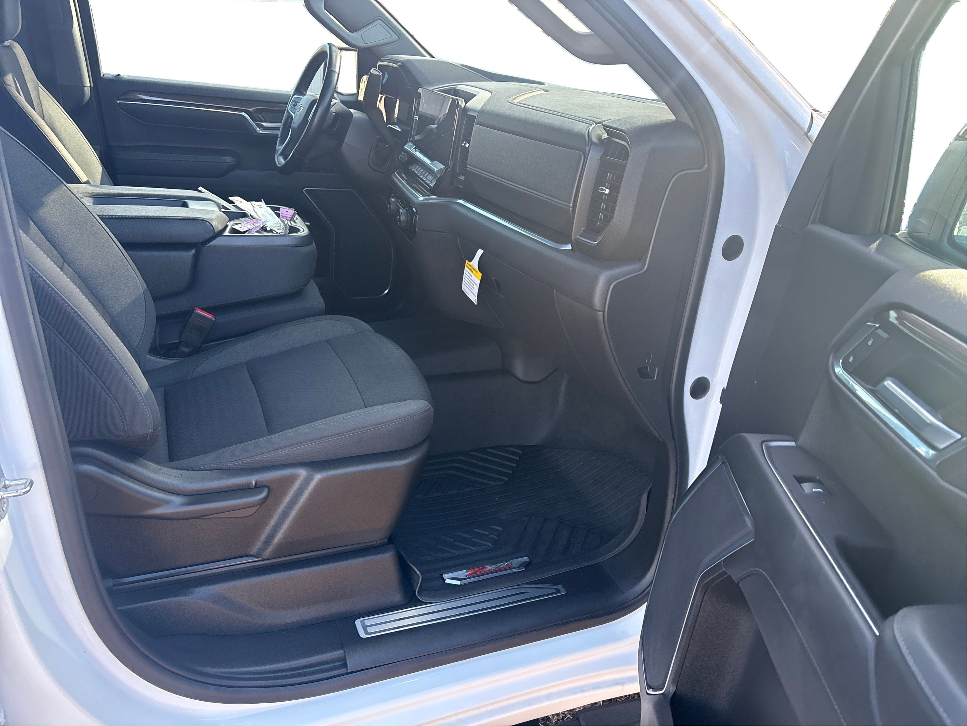 Used 2022 Chevrolet Silverado 1500 LT Trail Boss w/ Protection Package image 19