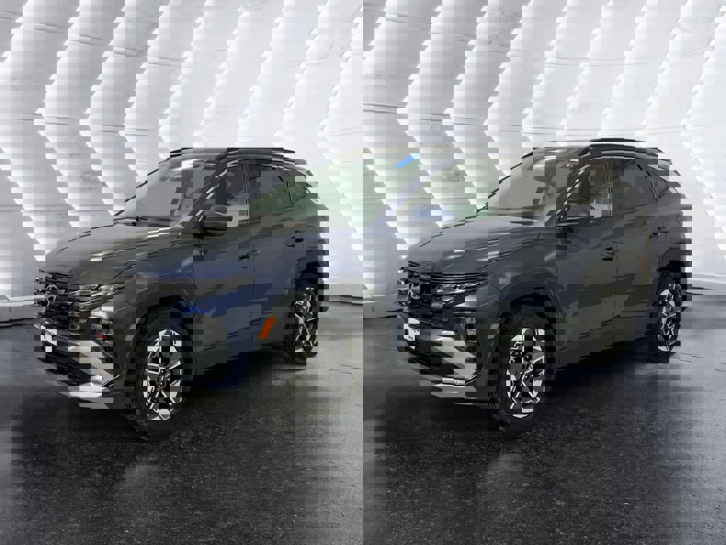 Used 2025 Hyundai Tucson SEL FWD image 3