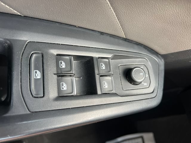 Used 2021 Volkswagen Atlas SEL AWD/4WD image 19