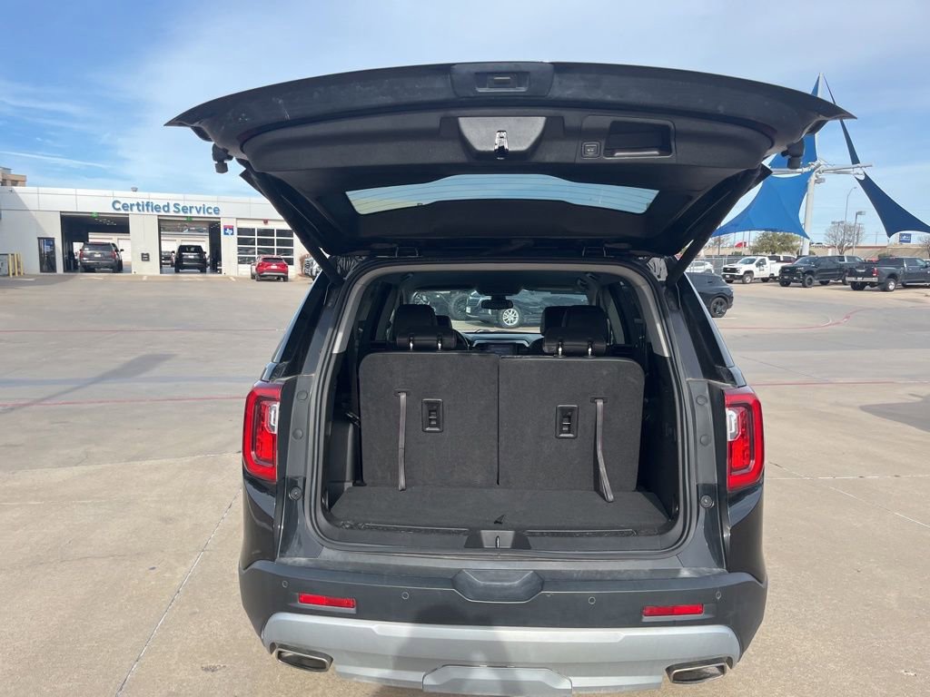 Used 2023 GMC Acadia SLT image 5