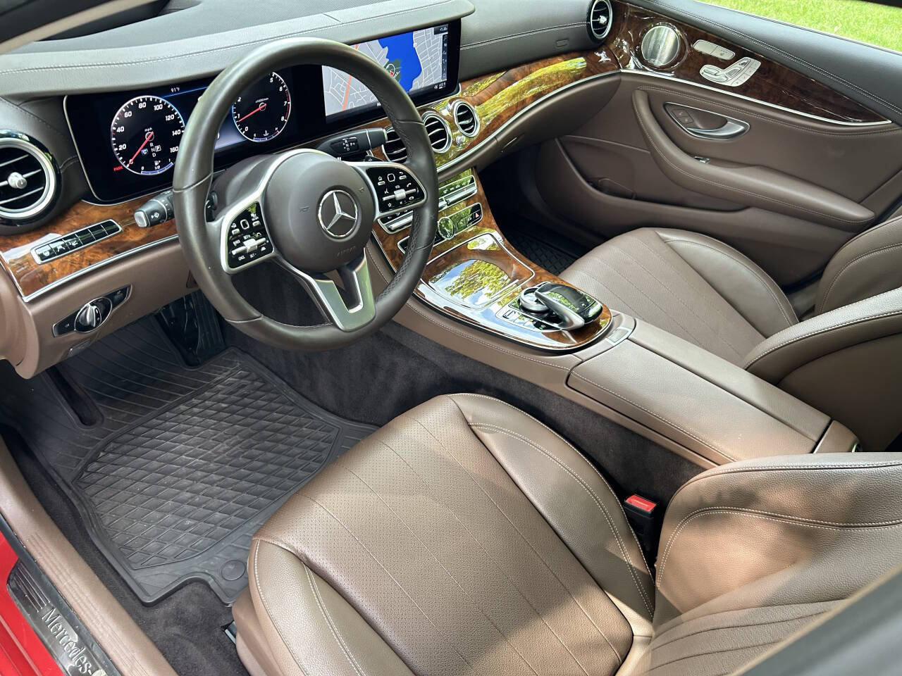 Used 2019 Mercedes-Benz E 450 4MATIC Sedan w/ Driver Assistance Package image 31