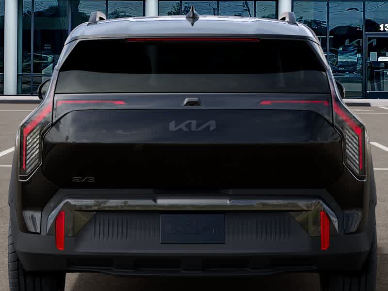 New 2027 Kia EV3 Land FWD image 12