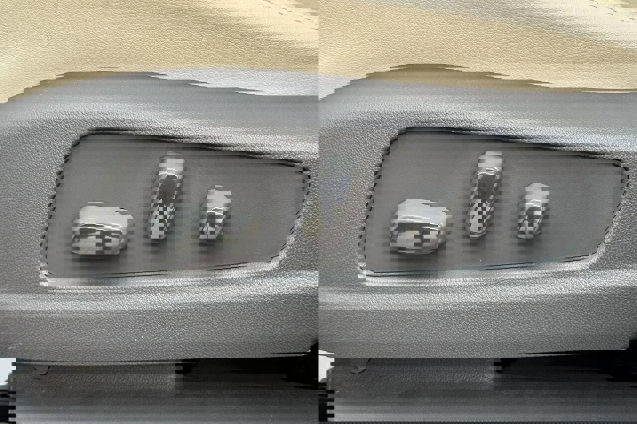 Used 2020 Cadillac XT6 Premium Luxury image 23