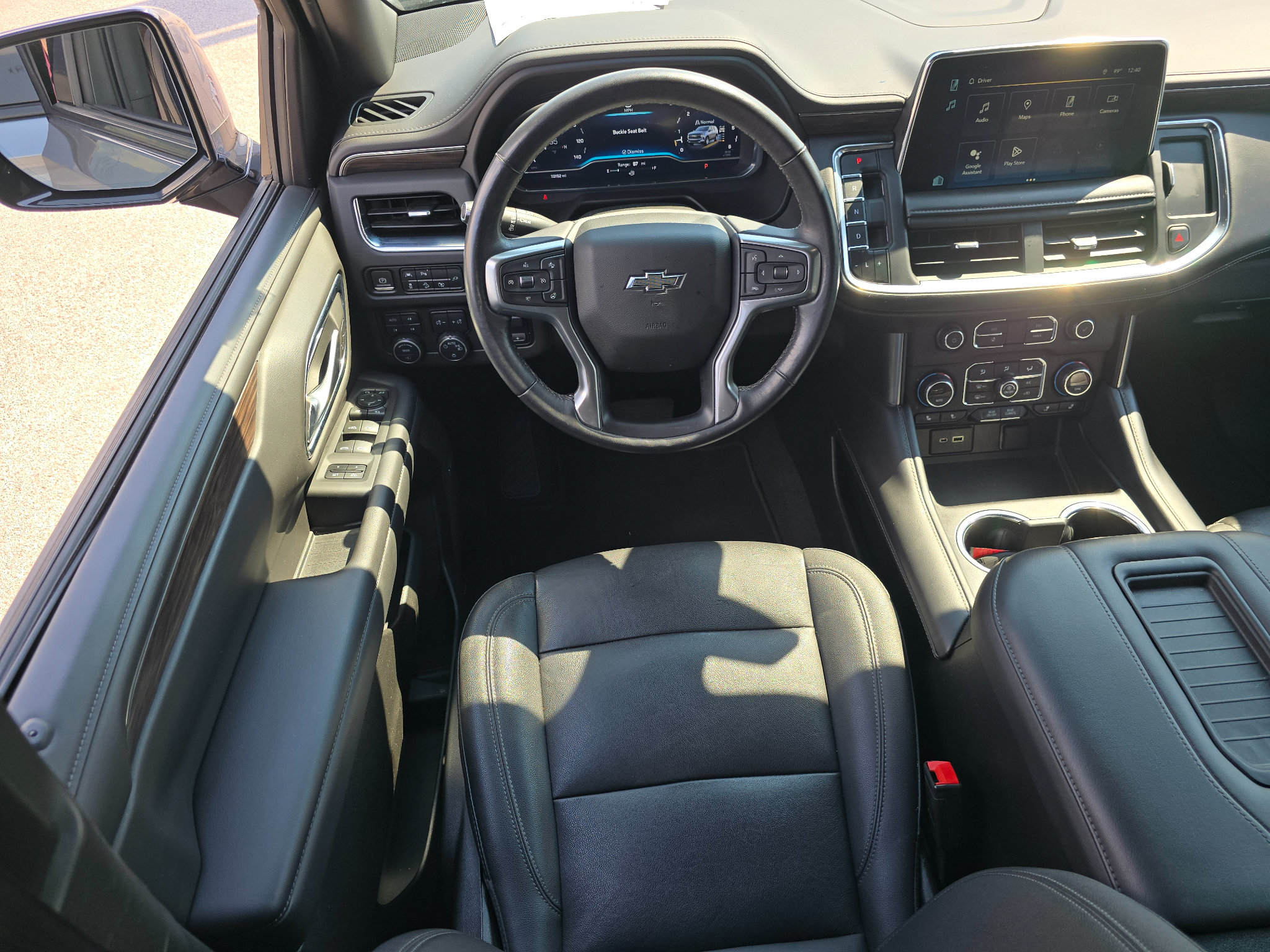 Used 2022 Chevrolet Tahoe Z71 w/ Z71 Off-Road Package AWD/4WD image 19