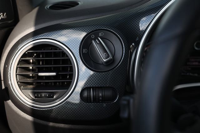 Used 2014 Volkswagen Beetle R-Line FWD image 42