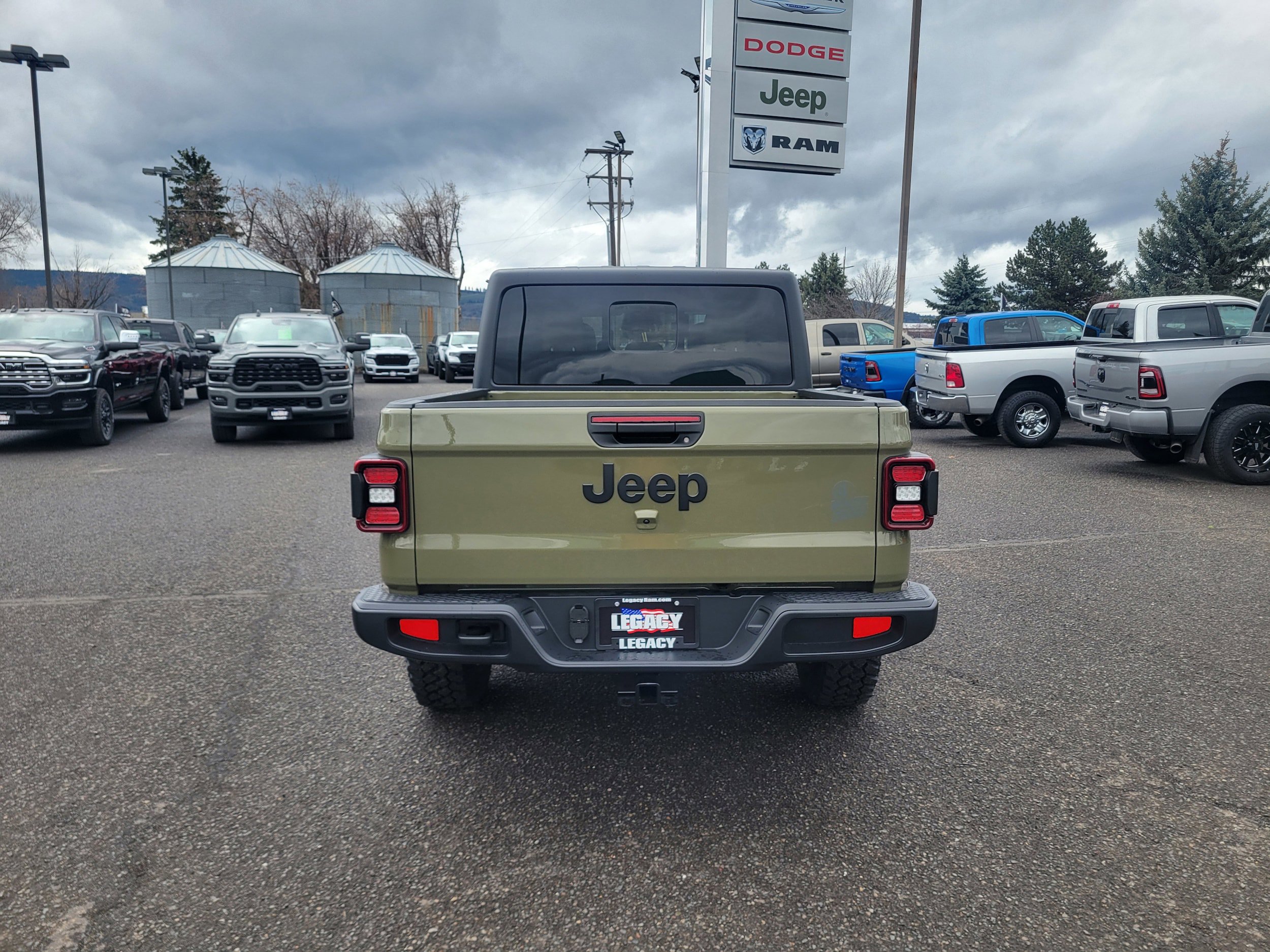 New 2026 Jeep Gladiator Sport image 4