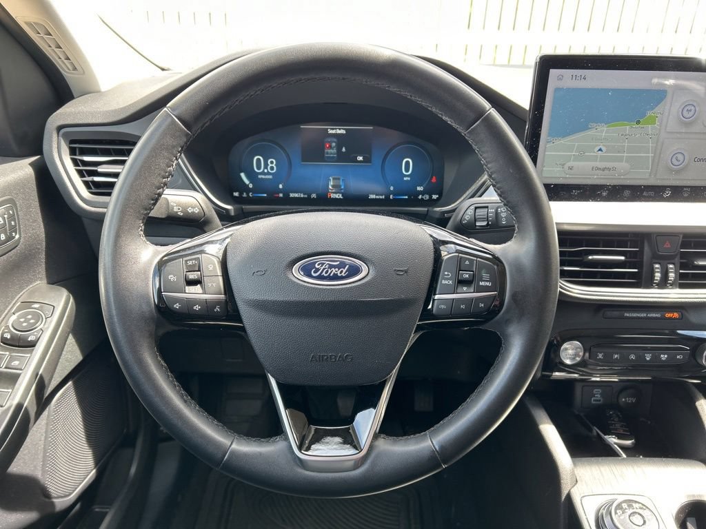 Used 2023 Ford Escape Platinum AWD/4WD image 13