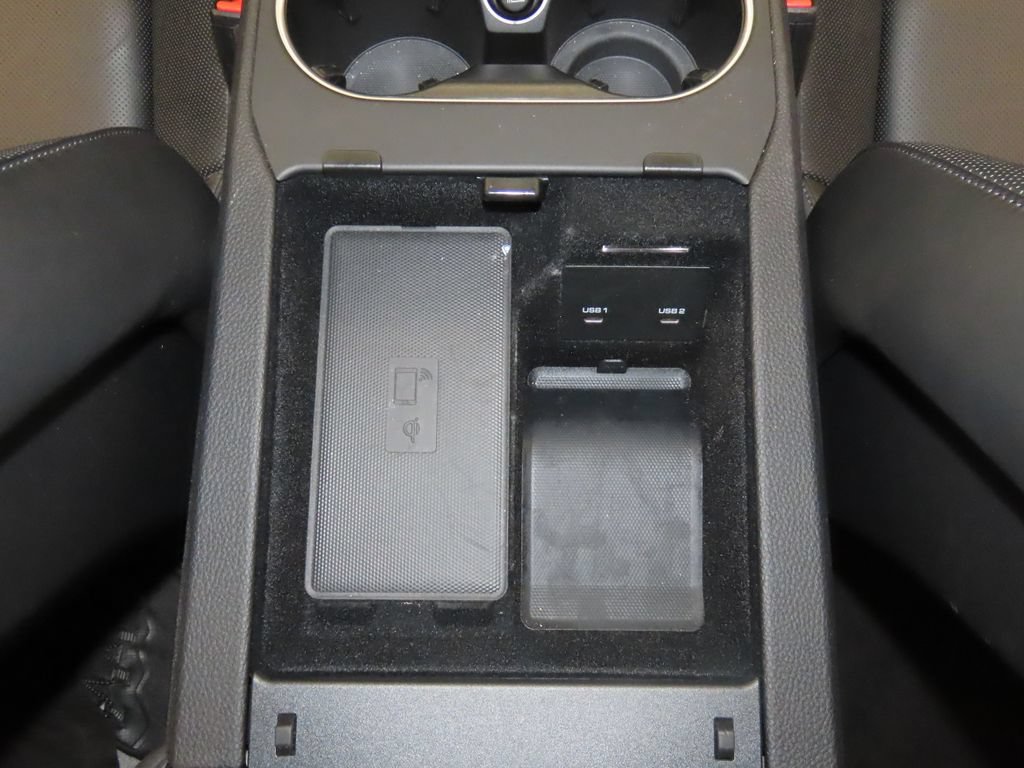 Certified 2023 Porsche Cayenne Coupe AWD/4WD image 31
