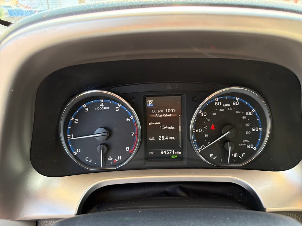 Used 2017 Toyota RAV4 Limited FWD image 24