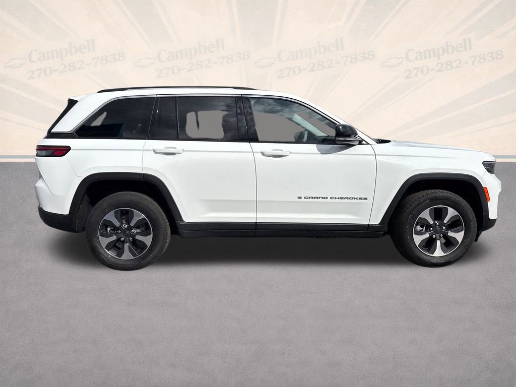 Used 2023 Jeep Grand Cherokee 4WD 4xe image 7