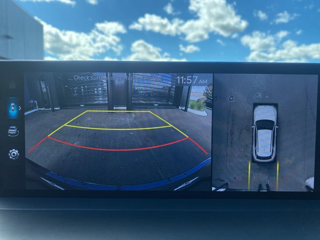 Certified 2025 Genesis GV70 3.5T Sport w/ Sport Advanced Package image 21