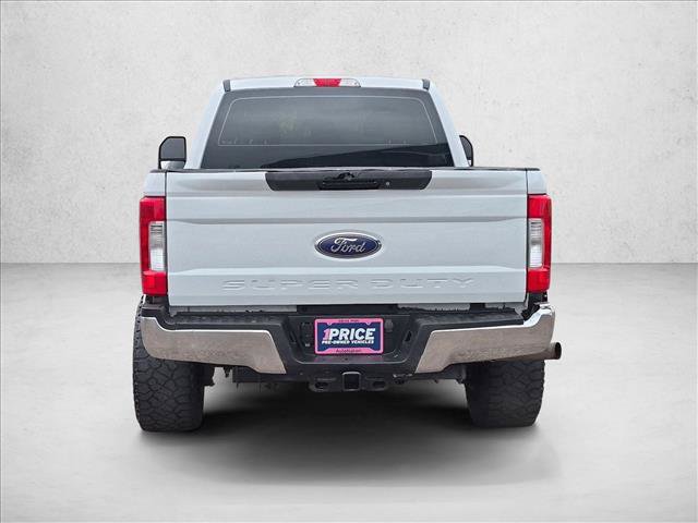 Used 2017 Ford F250 XL w/ STX Appearance Package AWD/4WD image 6