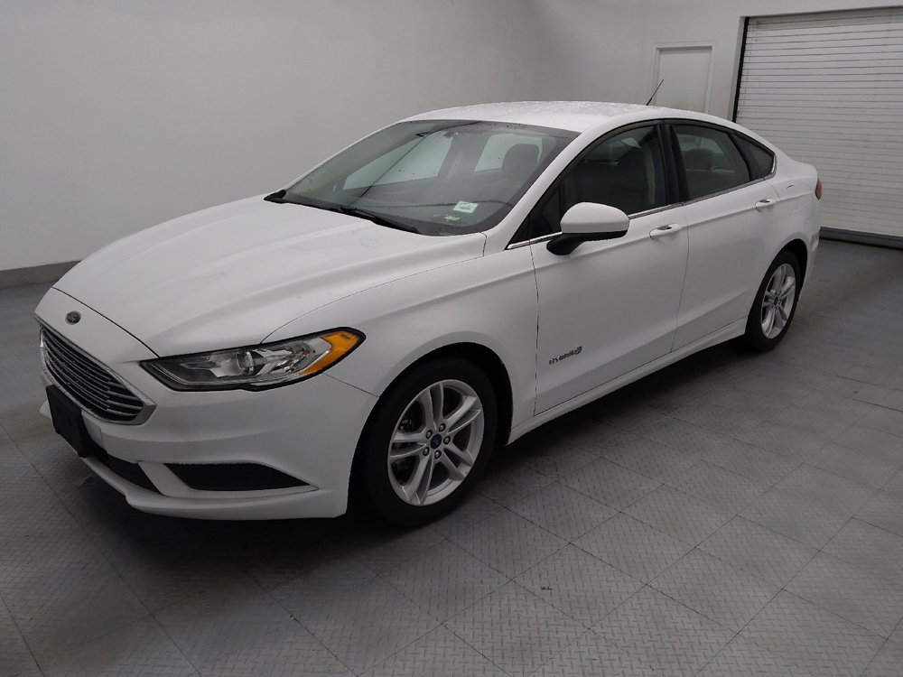 Used 2018 Ford Fusion S FWD image 2