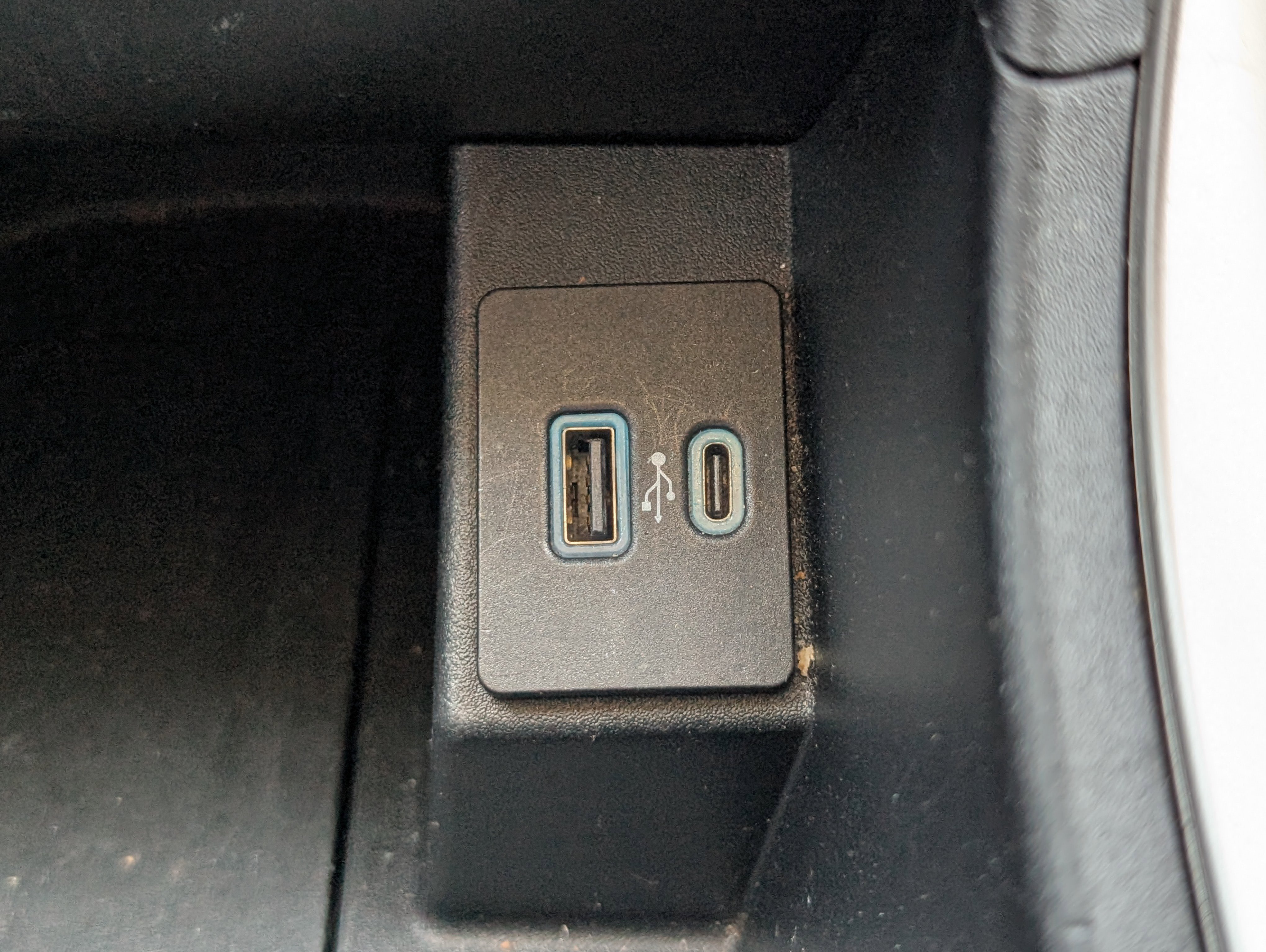 Used 2024 Ford Edge SEL AWD/4WD image 20