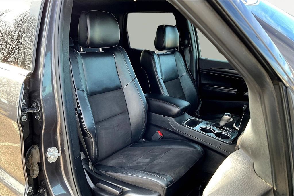 Used 2021 Jeep Grand Cherokee Laredo X image 7