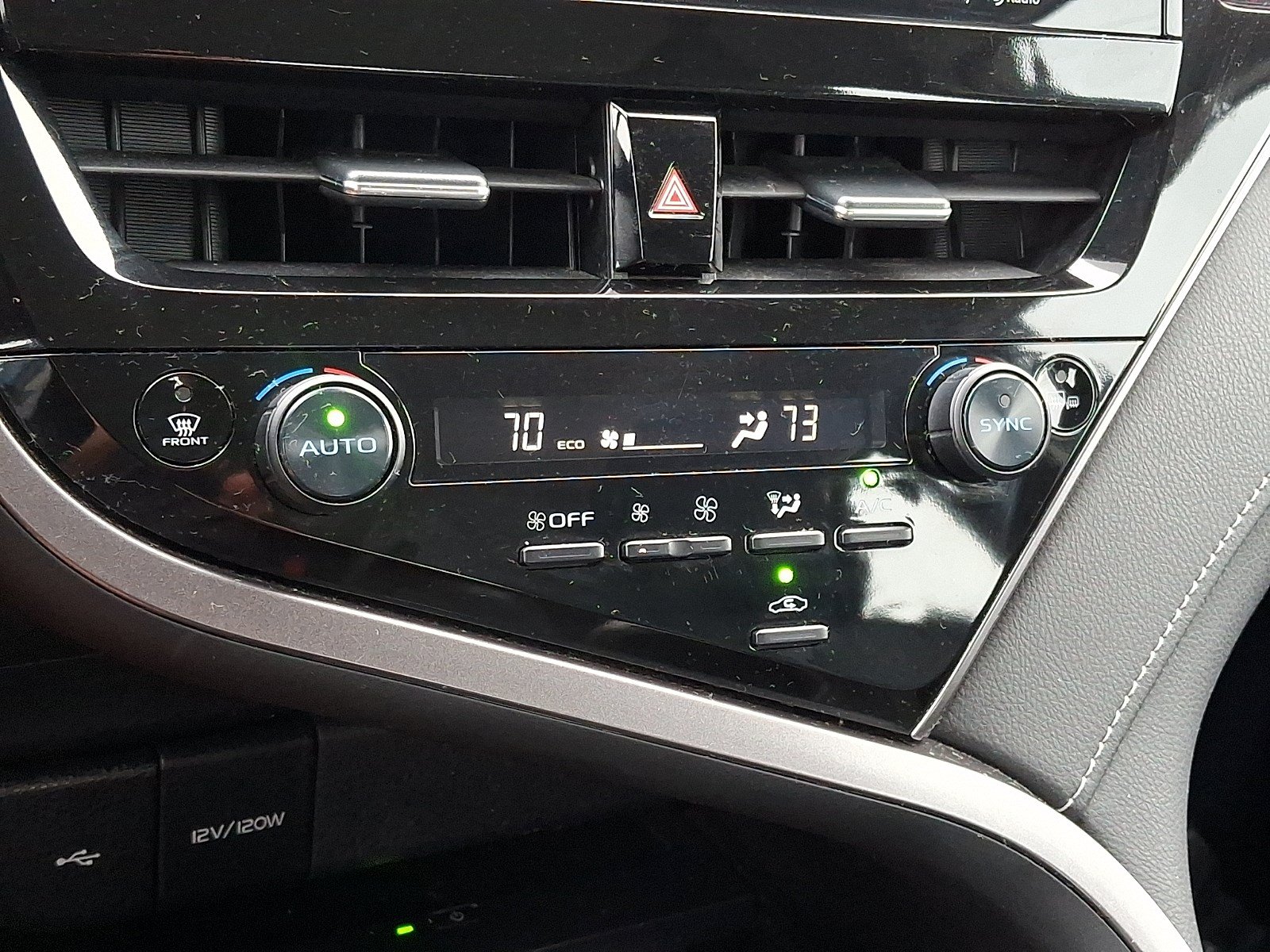 Used 2024 Toyota Camry XSE FWD image 14