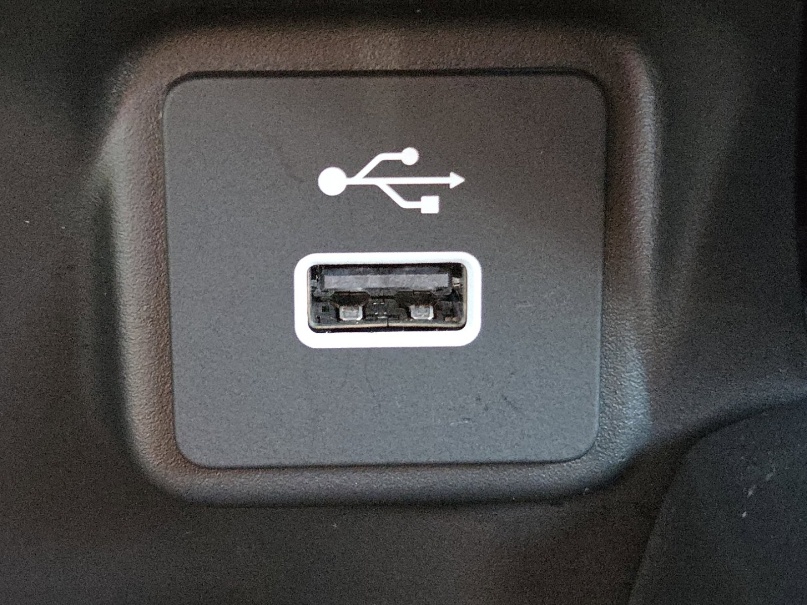 Certified 2023 Honda HR-V Sport image 9