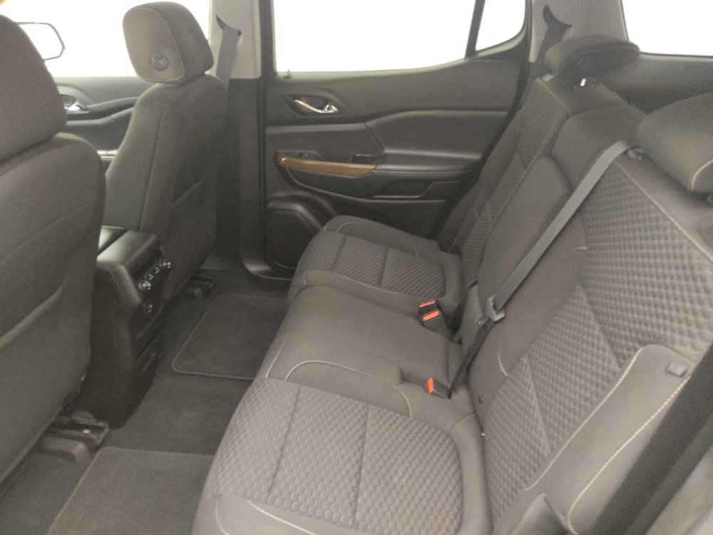 Used 2019 GMC Acadia SLE AWD/4WD image 18