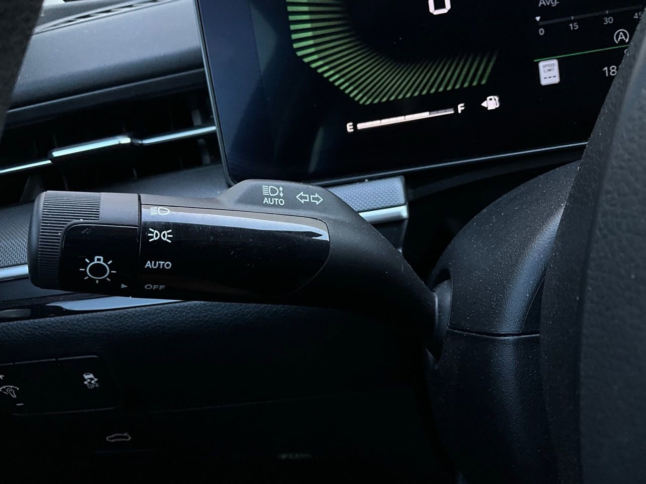 Used 2025 Kia K5 LXS image 37