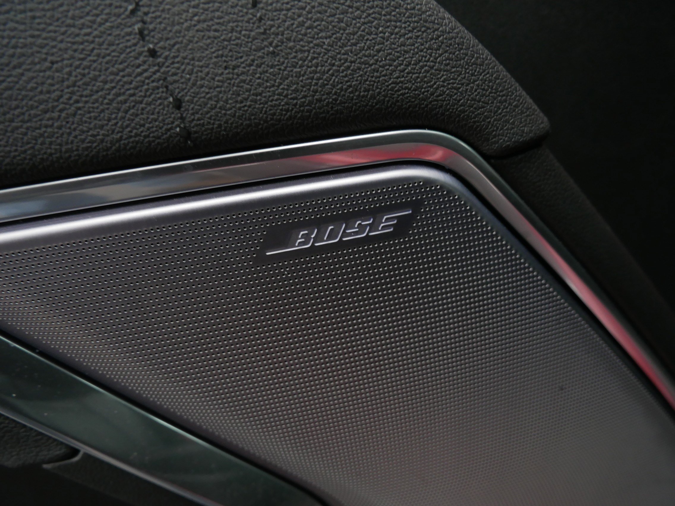 Certified 2025 Chevrolet Silverado 1500 High Country w/ Technology Package image 21