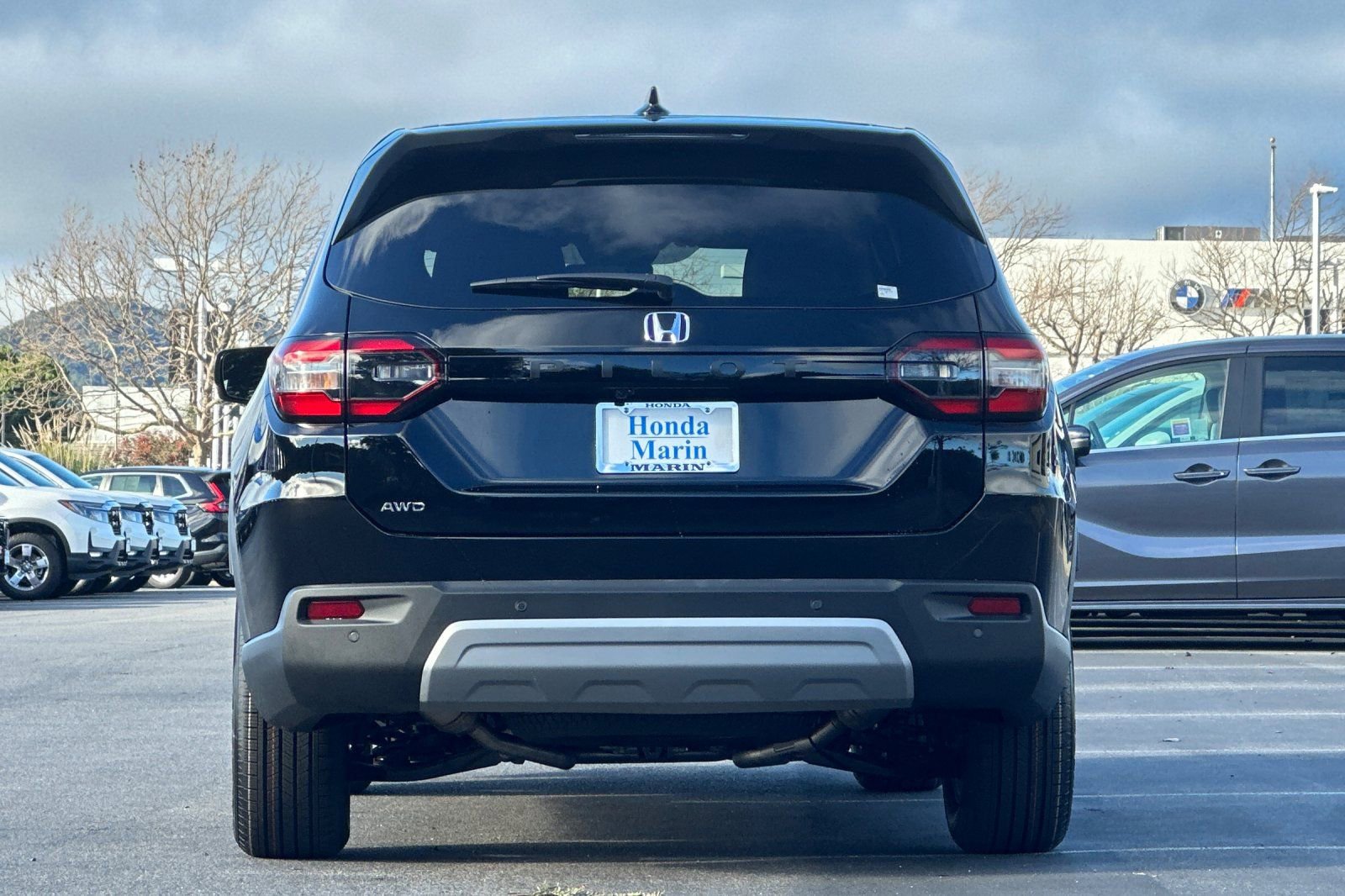 New 2025 Honda Pilot EX-L image 5