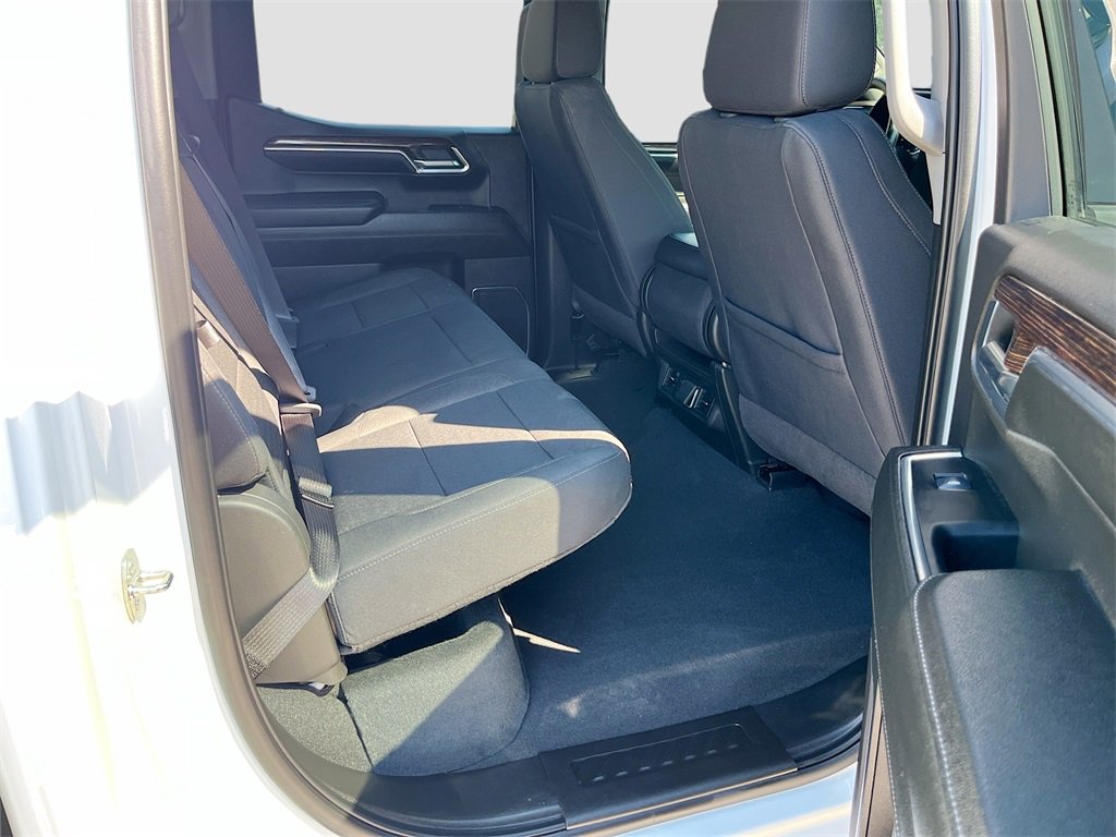 Used 2024 GMC Sierra 1500 Elevation image 26