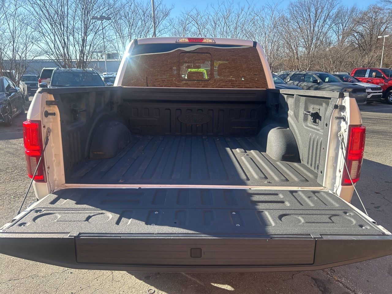 Used 2018 Ford F150 Lariat image 11