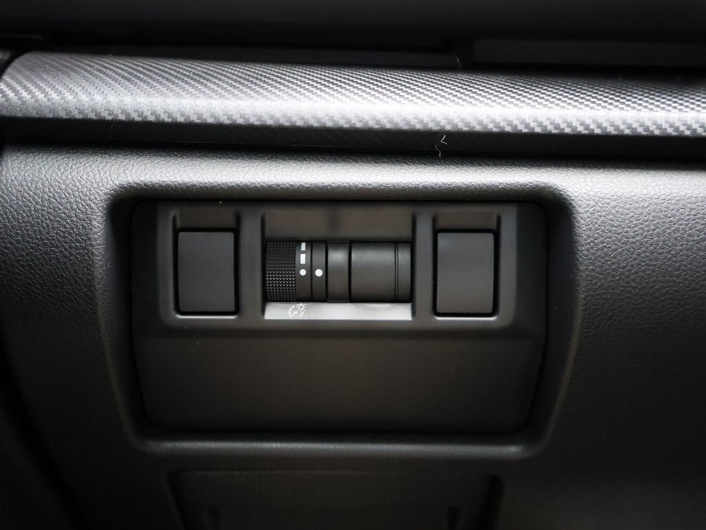 New 2026 Subaru Crosstrek 2.0i Premium AWD/4WD image 32