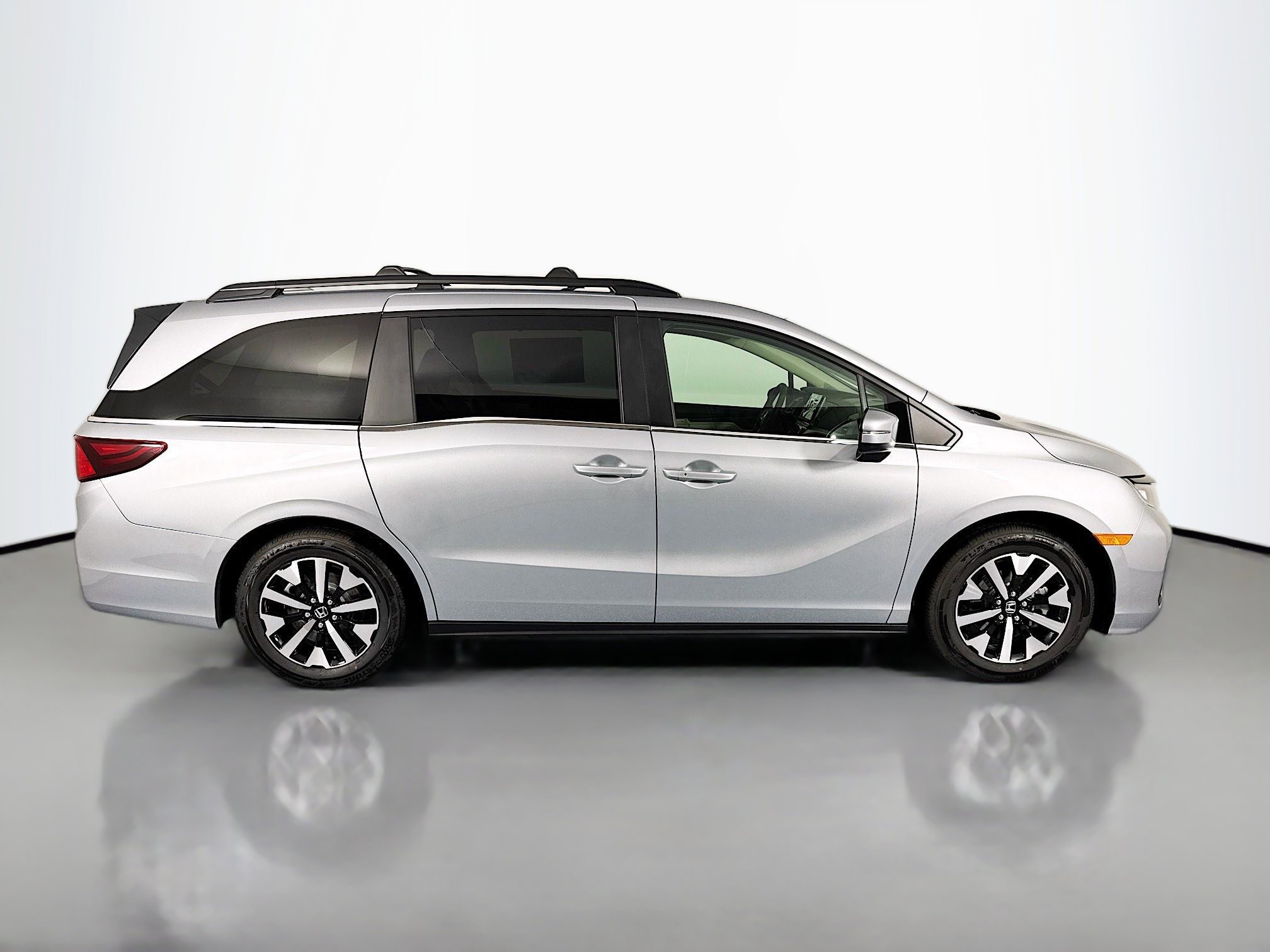 New 2026 Honda Odyssey EX-L image 4