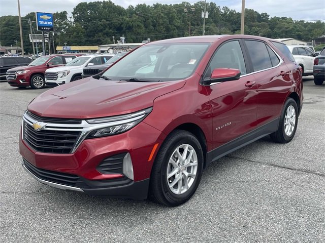 Used 2023 Chevrolet Equinox LT w/ LPO, Floor Liner Package image 9