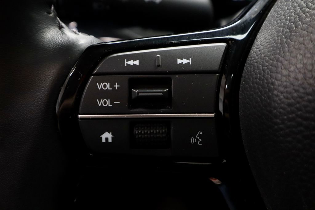 Used 2025 Honda CR-V EX-L image 28