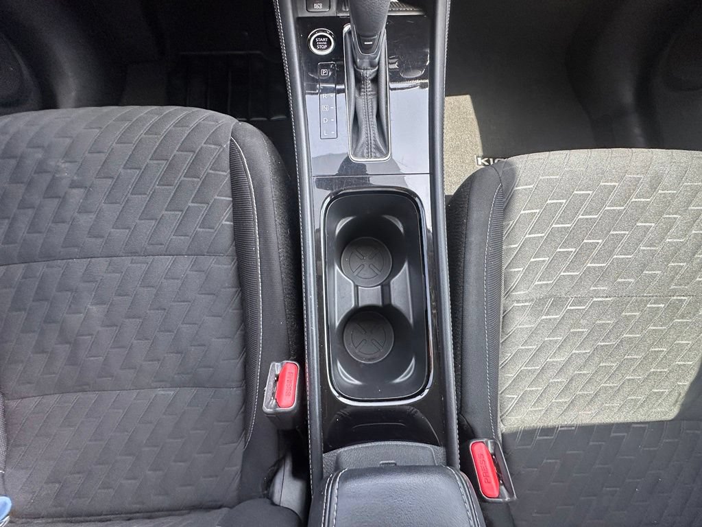 Certified 2022 Nissan Kicks SV FWD image 24
