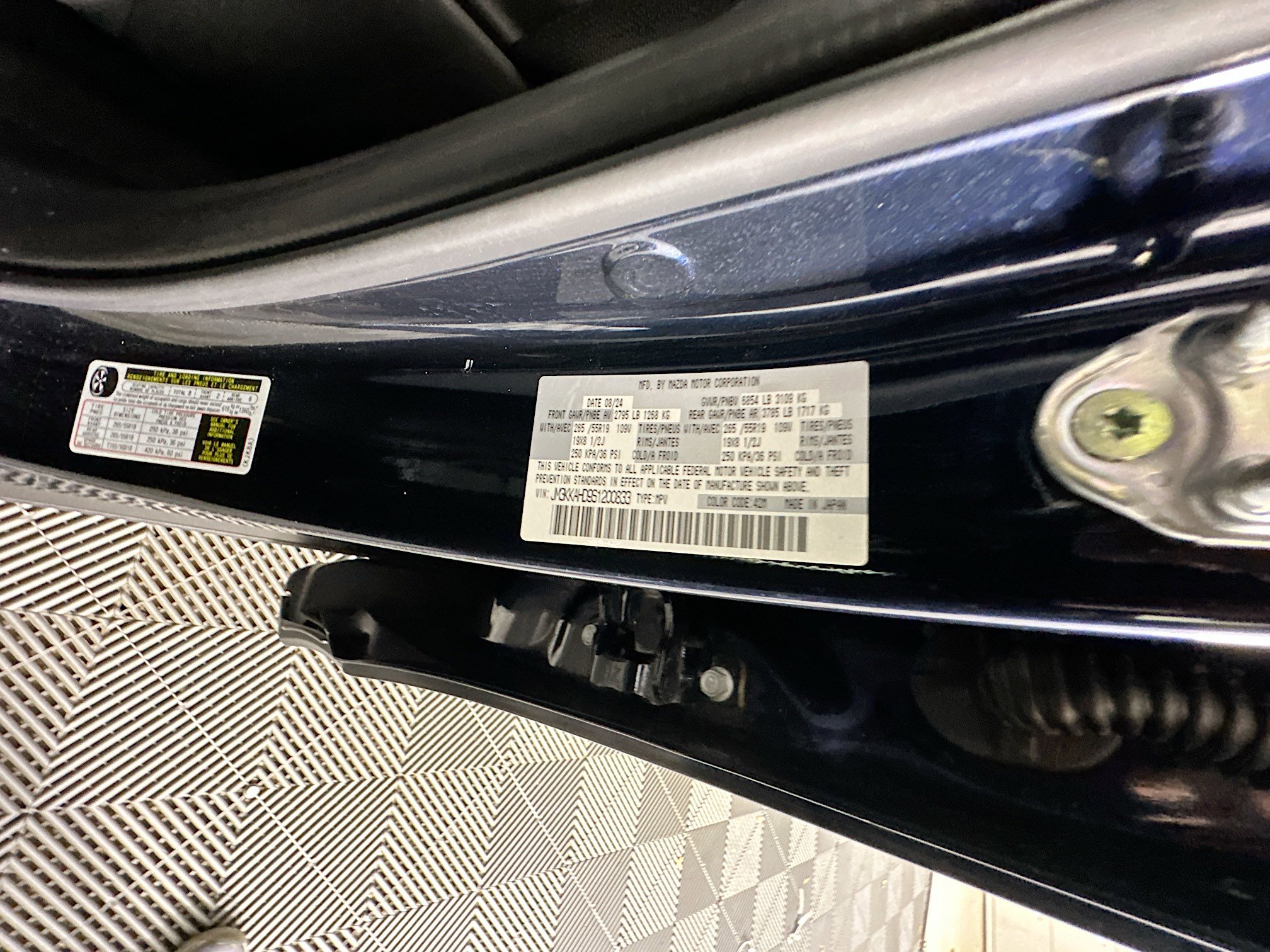 Used 2025 MAZDA CX-90 3.3 Turbo w/ Select Package image 12