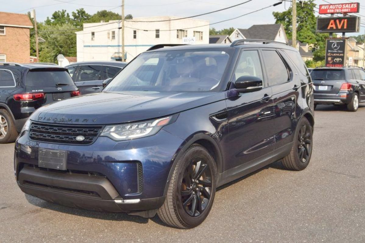 Used 2019 Land Rover Discovery HSE AWD/4WD image 4