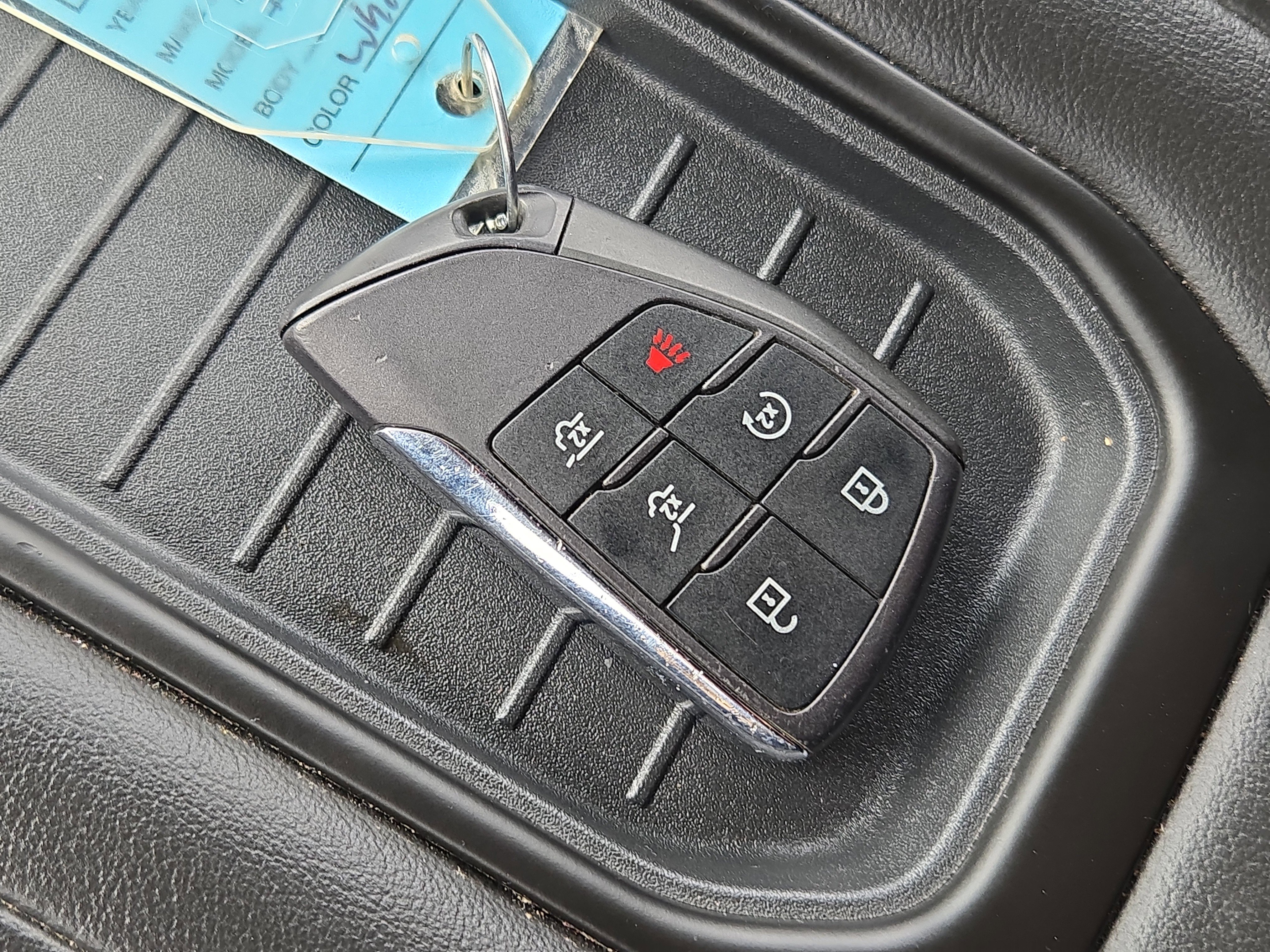 Used 2024 Chevrolet Tahoe LT image 32