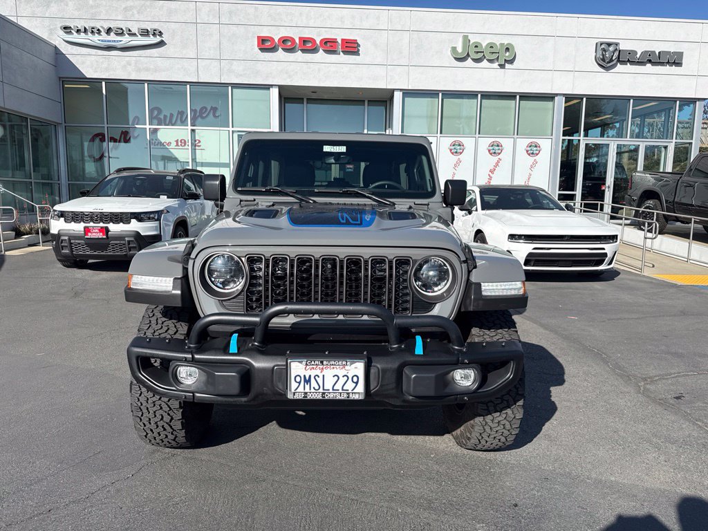 Used 2023 Jeep Wrangler Unlimited Rubicon 4xe AWD/4WD image 2