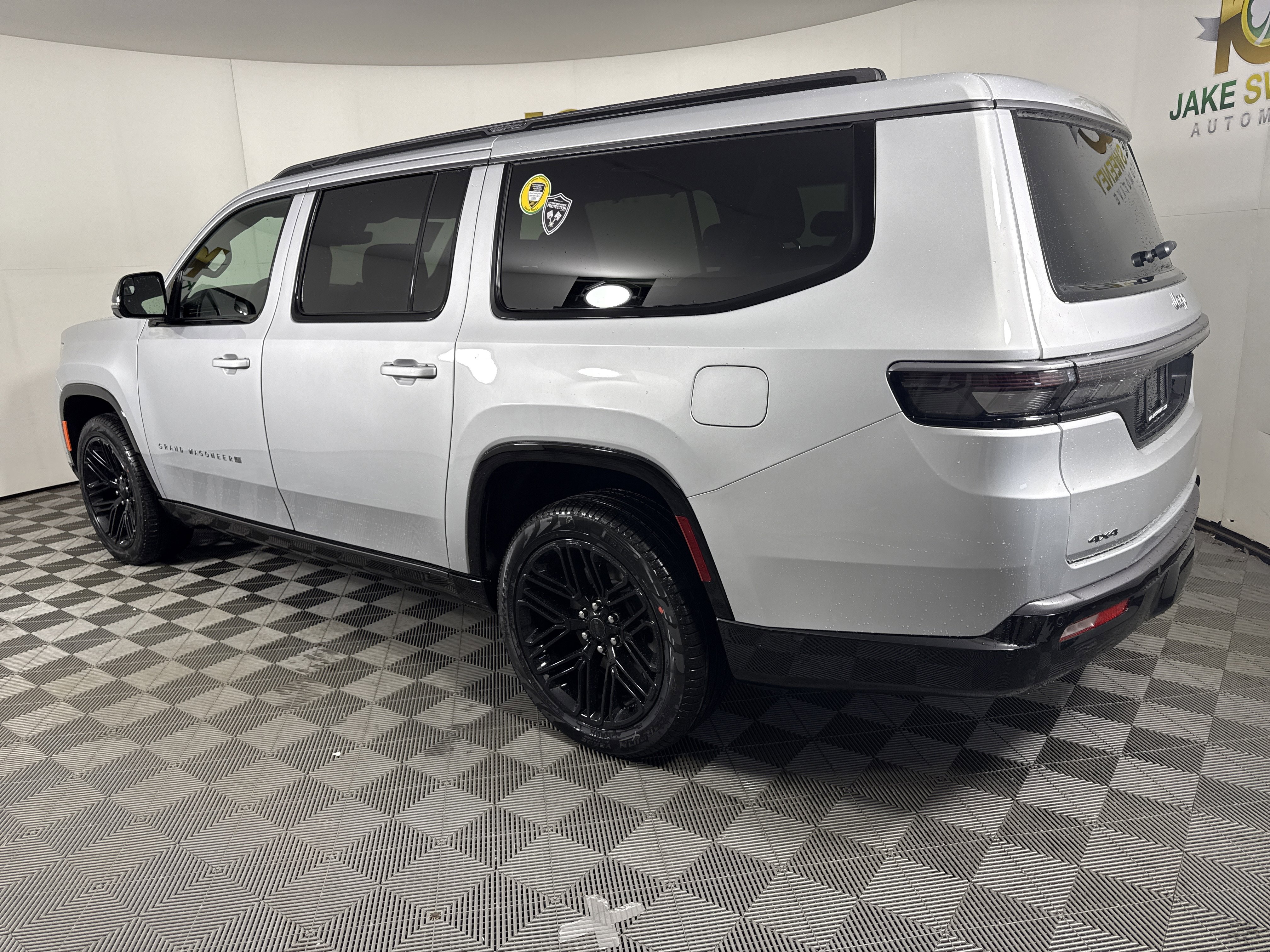 New 2026 Jeep Grand Wagoneer L Limited image 5